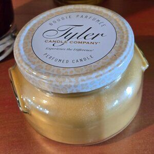 Tyler 22oz jar candle Mulled Cider